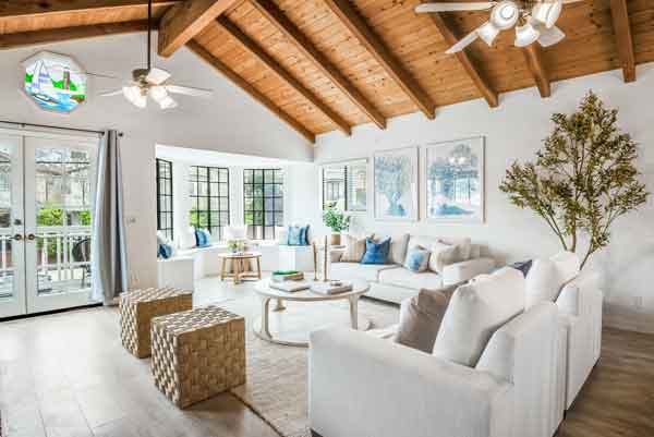 1731 Ford Ave Redondo Beach living room